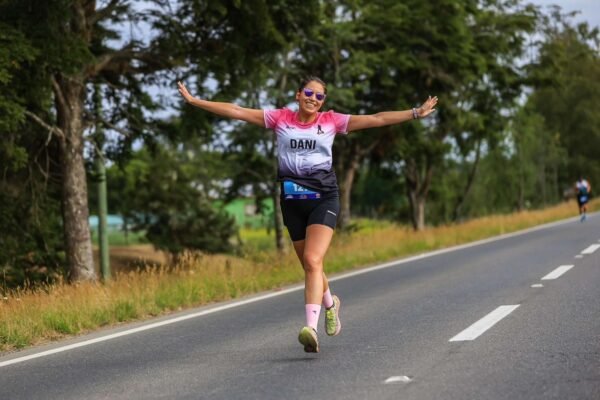 WhatsApp Image 2026-01-28 at 12.14.55 AM Polera Running